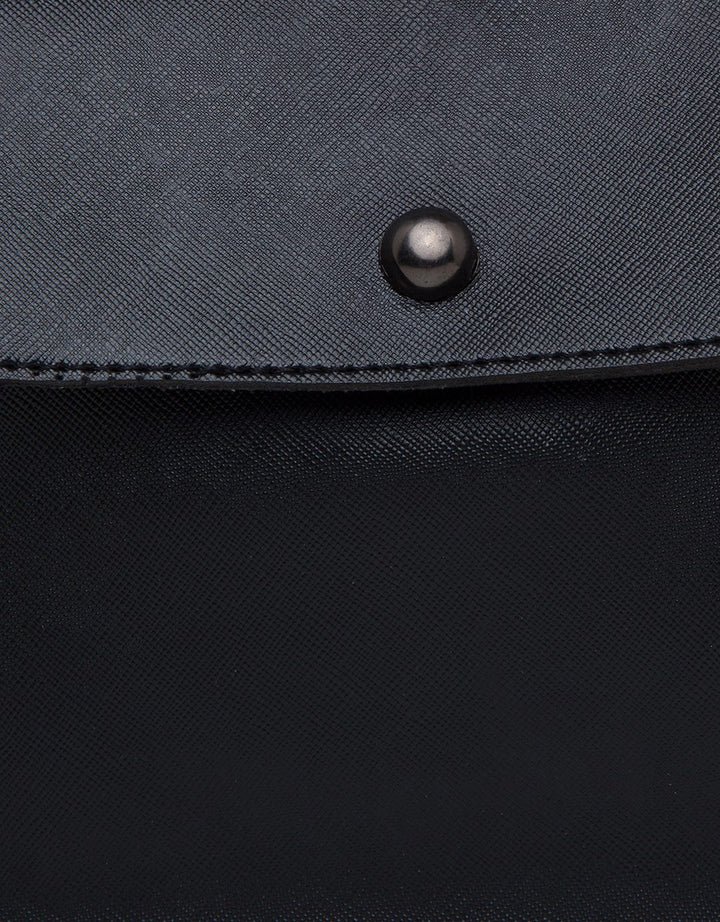 Creart Concept Sling Bag Hajiku