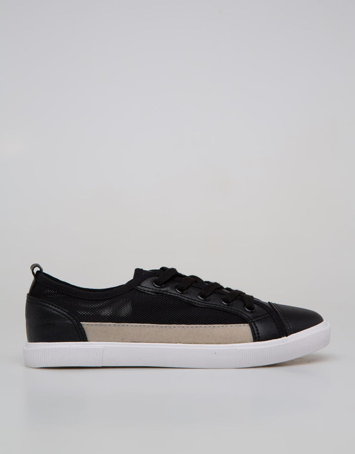 Nevada Sneakers Woman With Shoelace