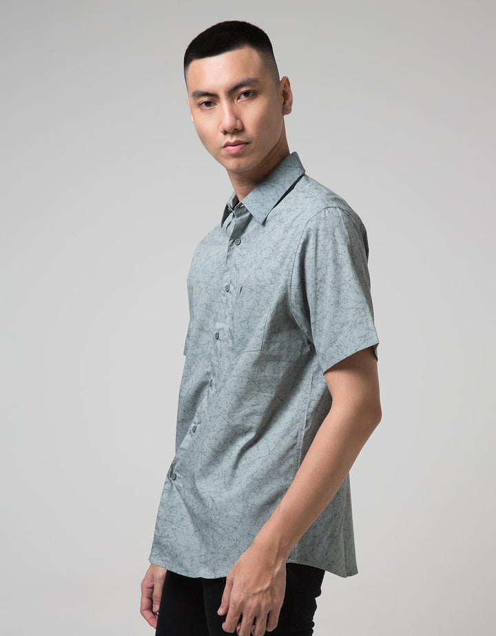 GX20089A-Grey Shirt