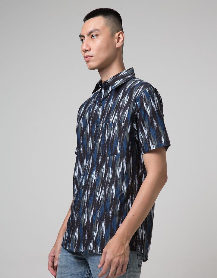 GX20119T-Black Shirt