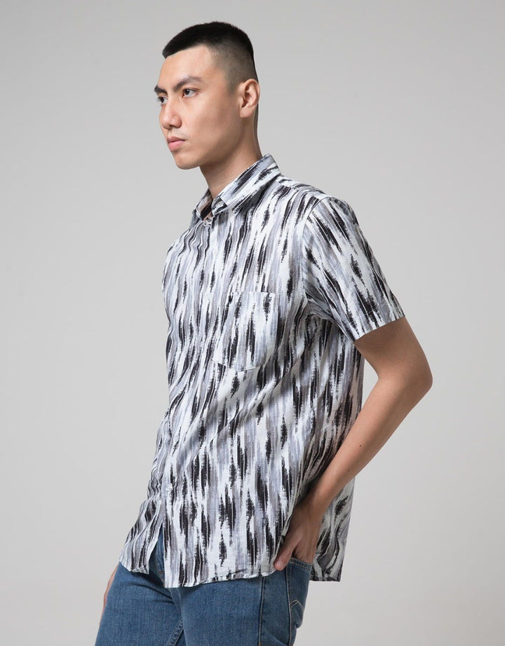 Walrus Shirt Studio