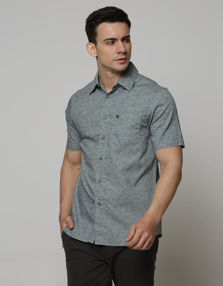 Walrus Shirt Lengan Pendek