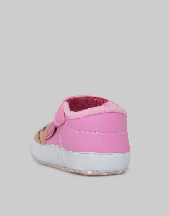 Pipiniko Mary Jane Shoes