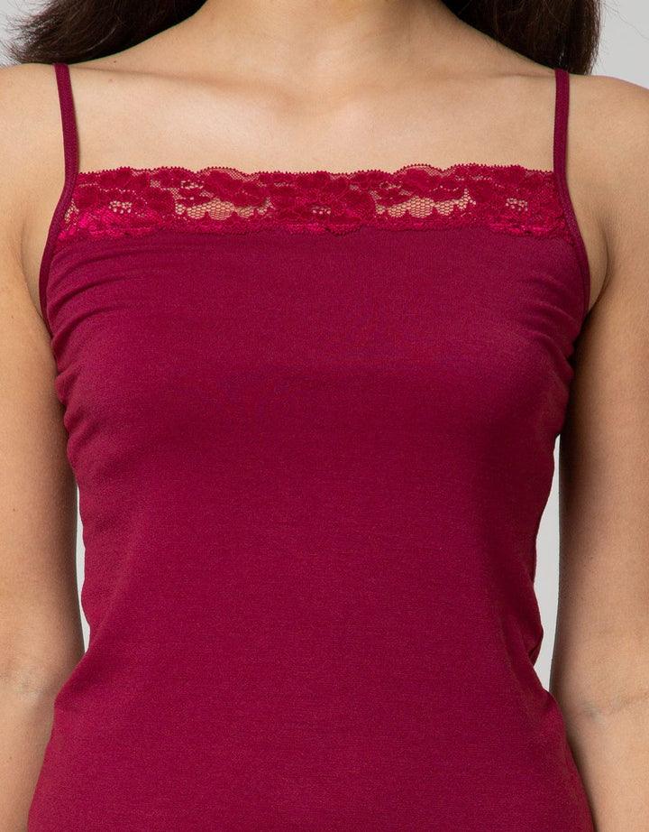 St. Yves Camisole Lace Straight Neck Clong