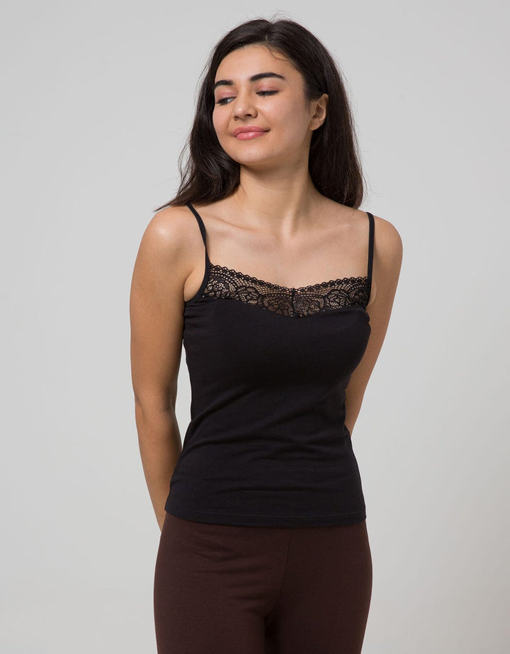 St. Yves Key Item Camisole Lace V-neck