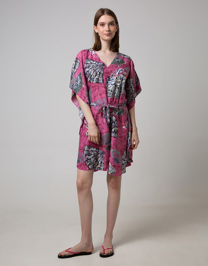 Cynthia Oriental Beauty Mini Batwing