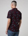 Red Cliff Men's Short Sleeve Motif Shirt