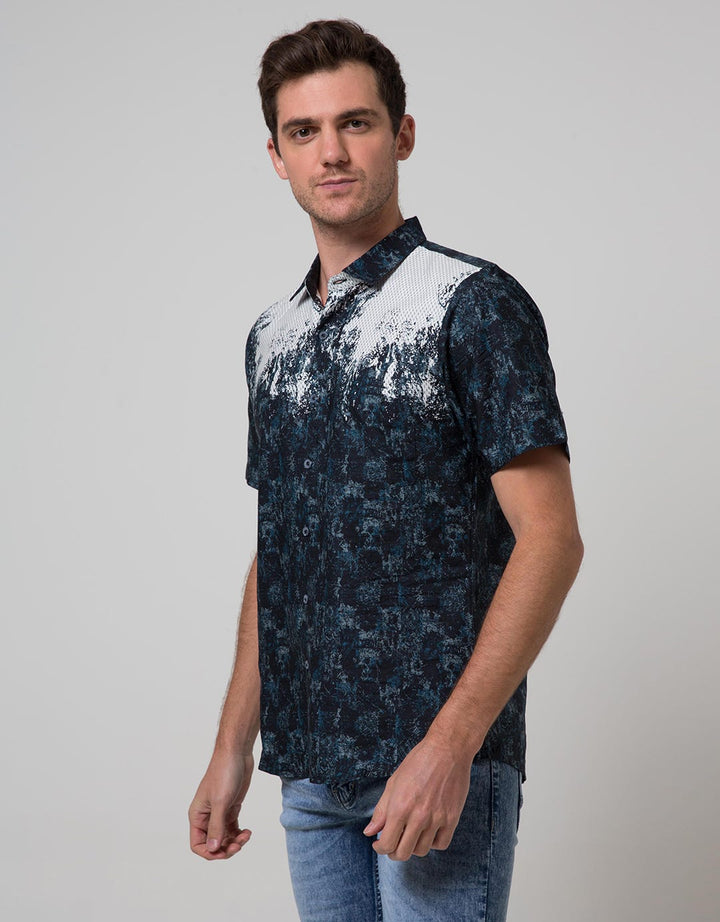 Red Cliff Men's Short Sleeve Shirt
