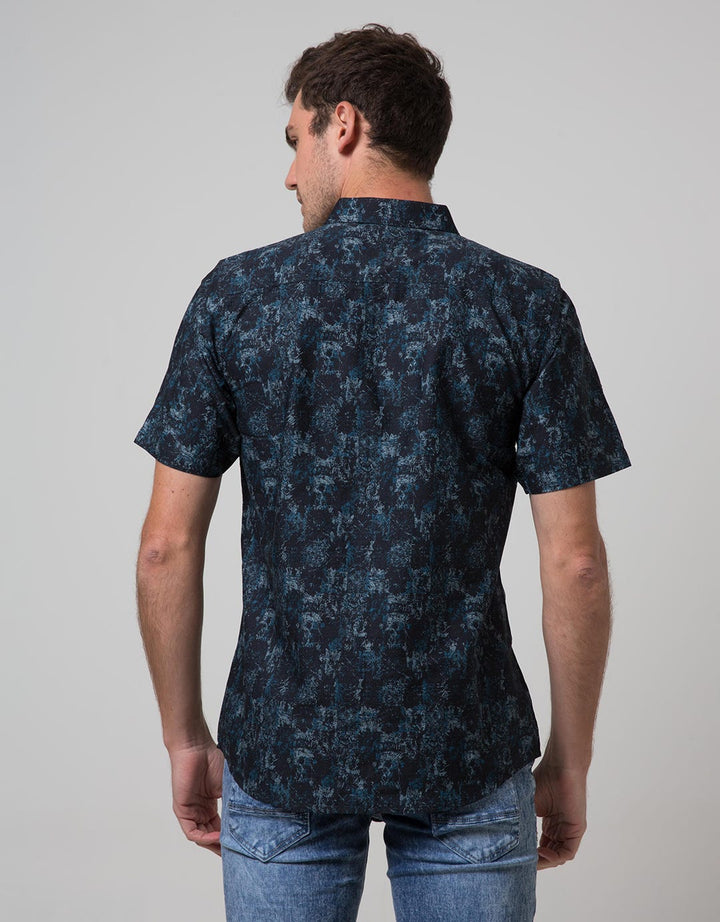 Red Cliff Men's Short Sleeve Shirt
