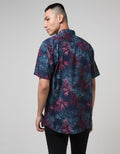 D'Red Print Daun Warna Kemeja Pria Lengan Pendek