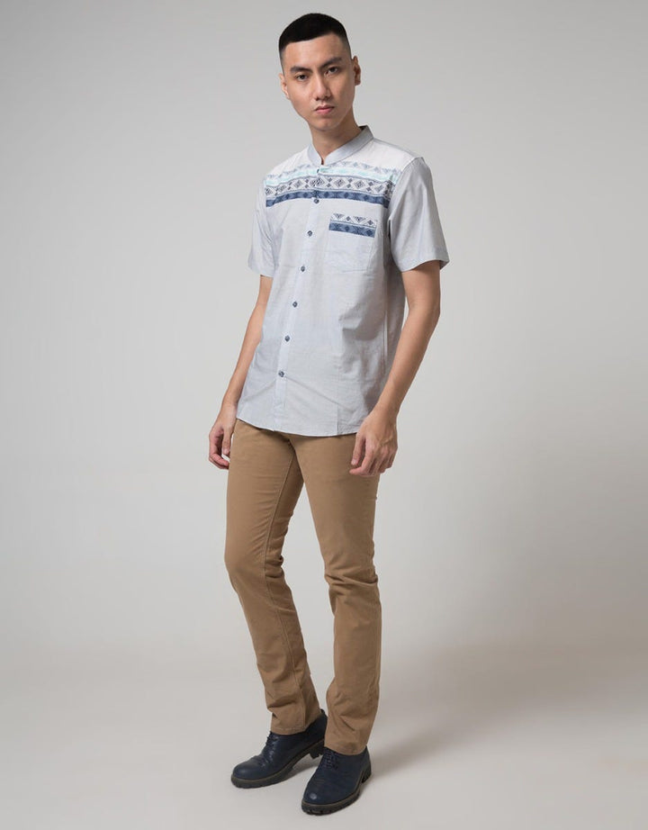 Red Cliff Kemeja Koko Pria Lengan Pendek Motif