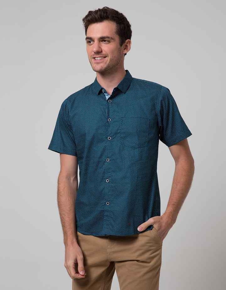 Red Cliff Men's Short Sleeve Shirt