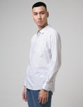 Red Cliff Abstrak Motif Kemeja Lengan Panjang