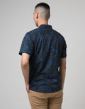 Red Cliff Short Sleeve Shirt Full Print Motif