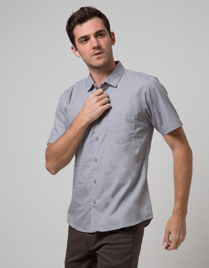 Red Cliff Men's Short Sleeve Shirt