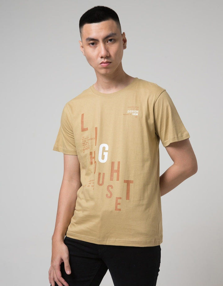 Red Cliff Kasual Kaos Oblong Lengan Pendek