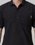 Red Cliff Men's Short Sleeve Shirt