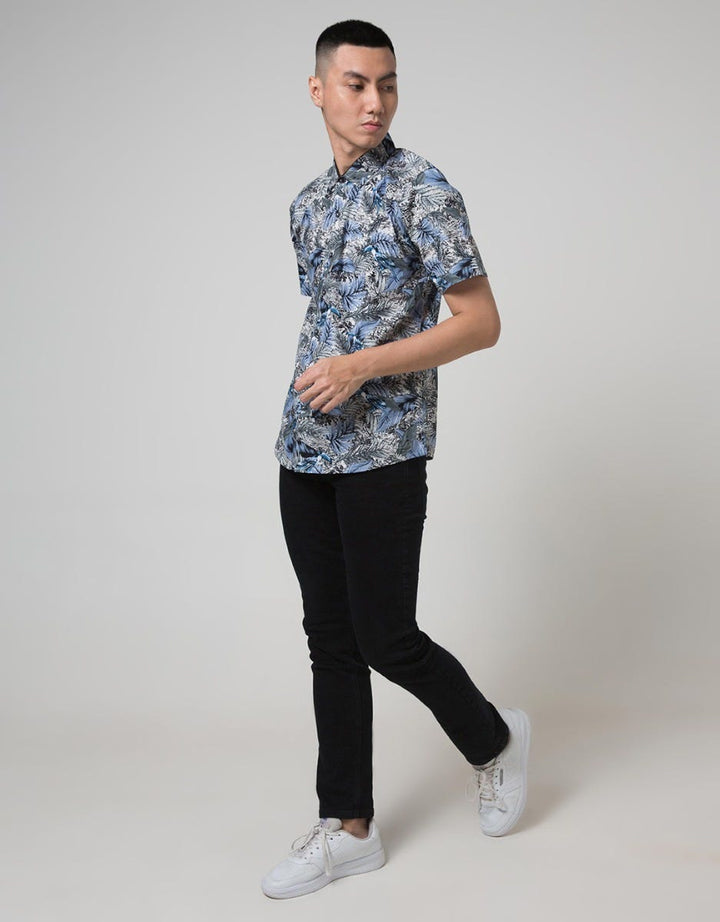 Red Cliff Men's Short Sleeve Shirt
