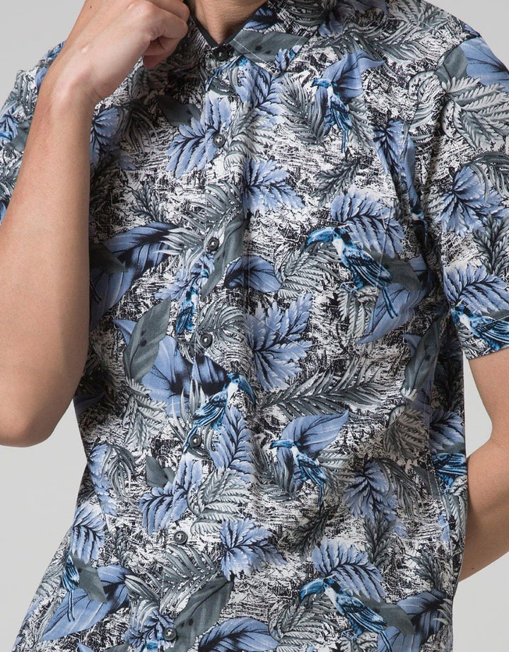 Red Cliff Men's Short Sleeve Shirt