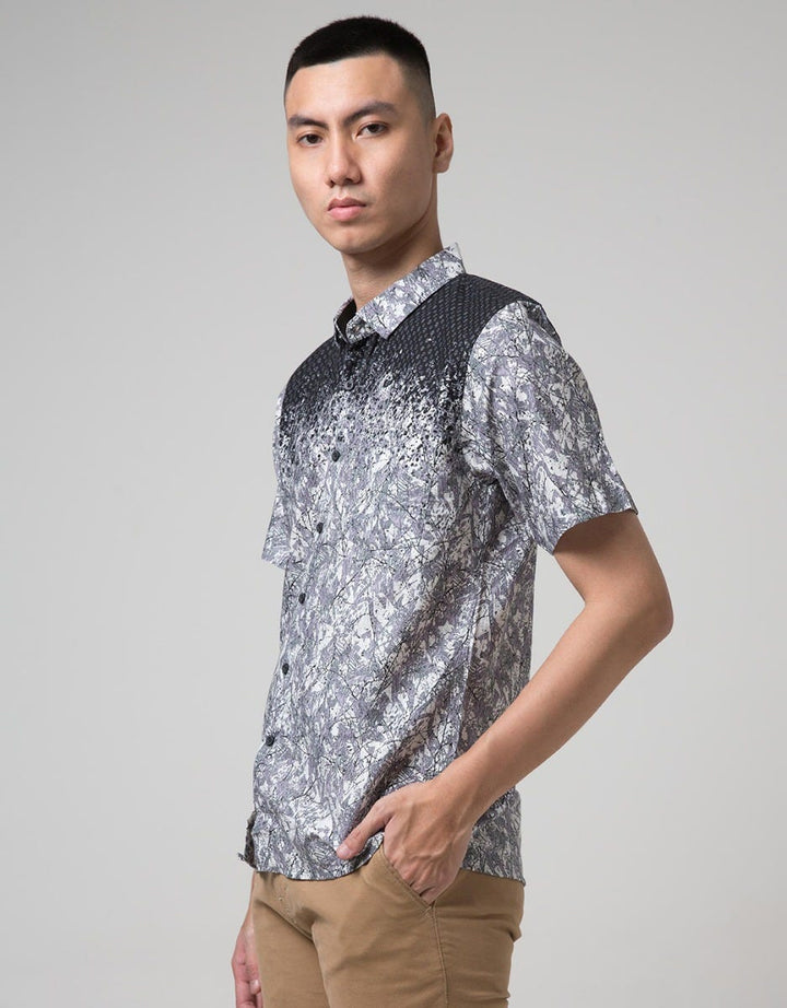 Red Cliff Men's Short Sleeve Shirt