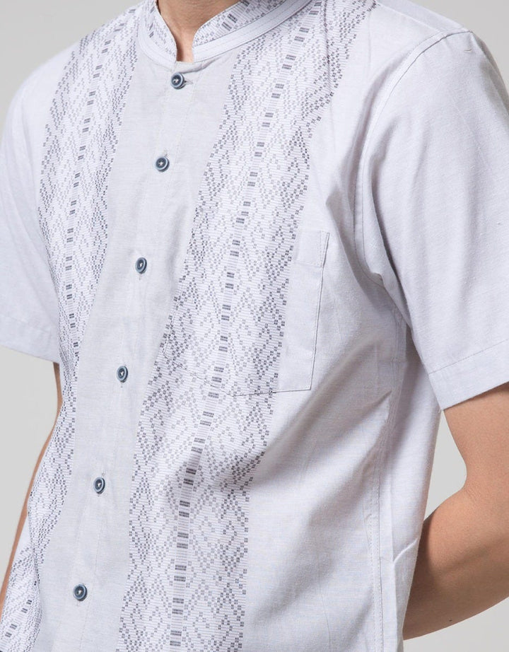 Red Cliff Men's Short Sleeve Koko Shirt Motif