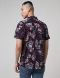 Red Cliff Kemeja Motif Pria Lengan Pendek