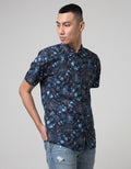 Red Cliff Men's Short Sleeve Leaf Print Shirt