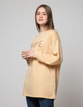 EMBOSSED SWEATSHIRT