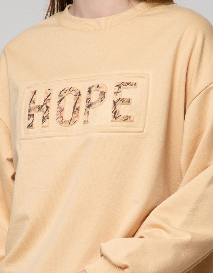 EMBOSSED SWEATSHIRT