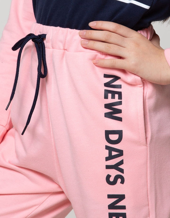 Nevada Jogger Knit Cut And Sewn Endless Potential