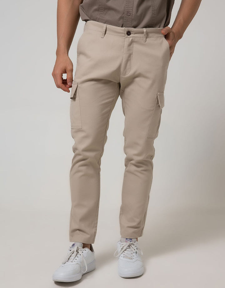 MOC Men Mickisi Celana Panjang Chinos
