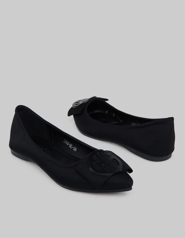 Laviola Pin Hole Sepatu Flat Wanita