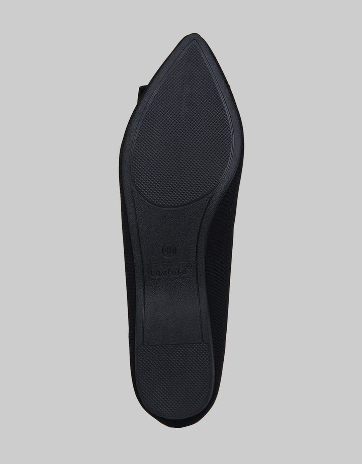 Laviola Pointed Toe Flat Shoes Wanita