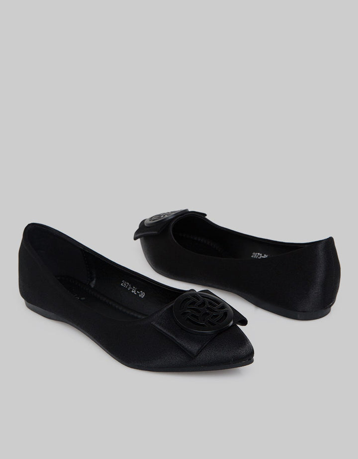 Laviola Pin Hole Sepatu Flat Wanita