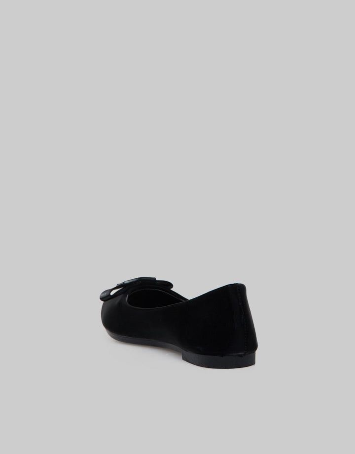 Laviola Pin Strap Sepatu Flat Wanita