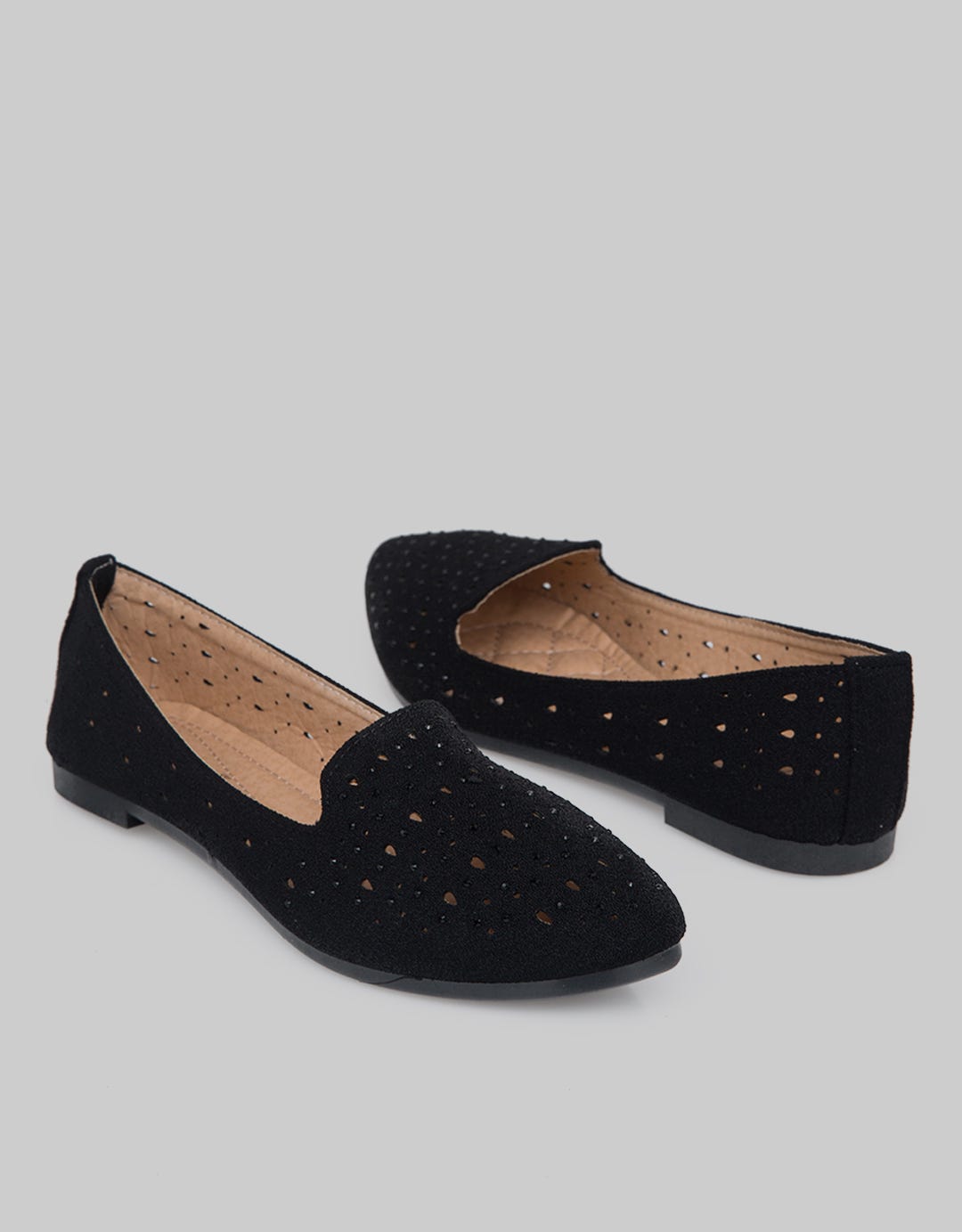 Laviola Cavity Flat Shoes Wanita