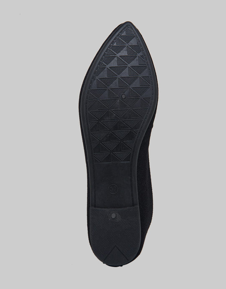 Laviola Cavity Flat Shoes Wanita