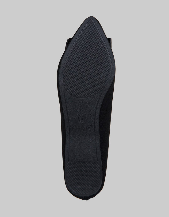 Laviola Pointy Flat Shoes Wanita