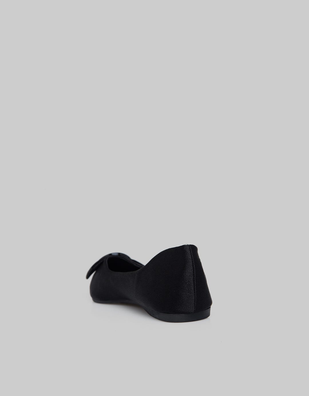 Laviola Flat Shoes Wanita