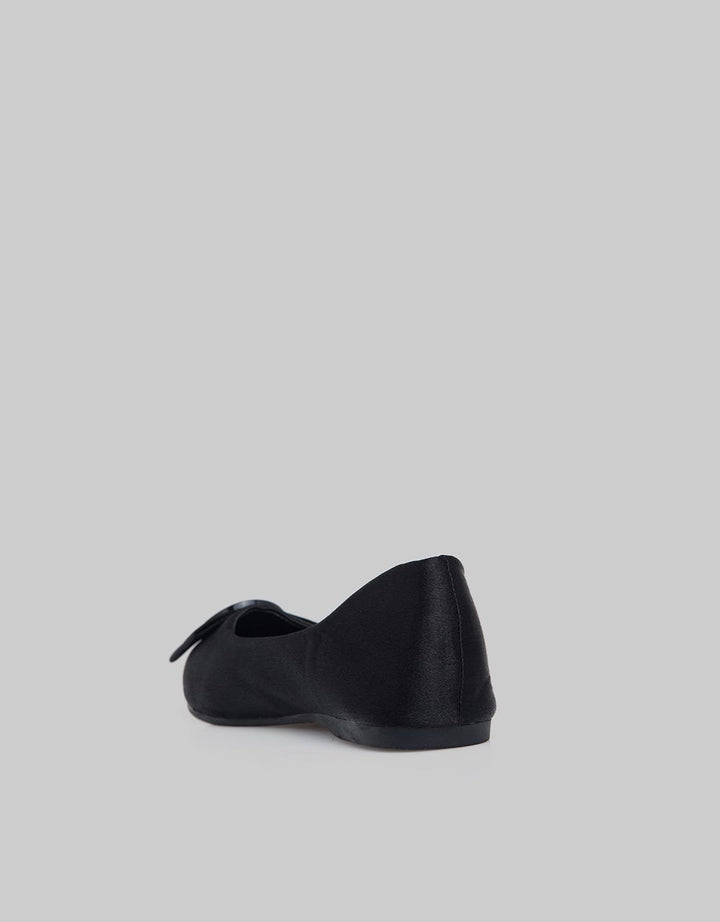 Laviola Big Brooch Flat Shoes Wanita