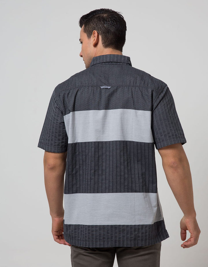 Cardinal Casual Men Kemeja Lengan Pendek