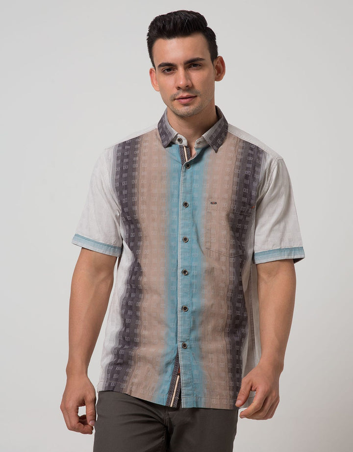 Cardinal Casual Men Kemeja Lengan Pendek