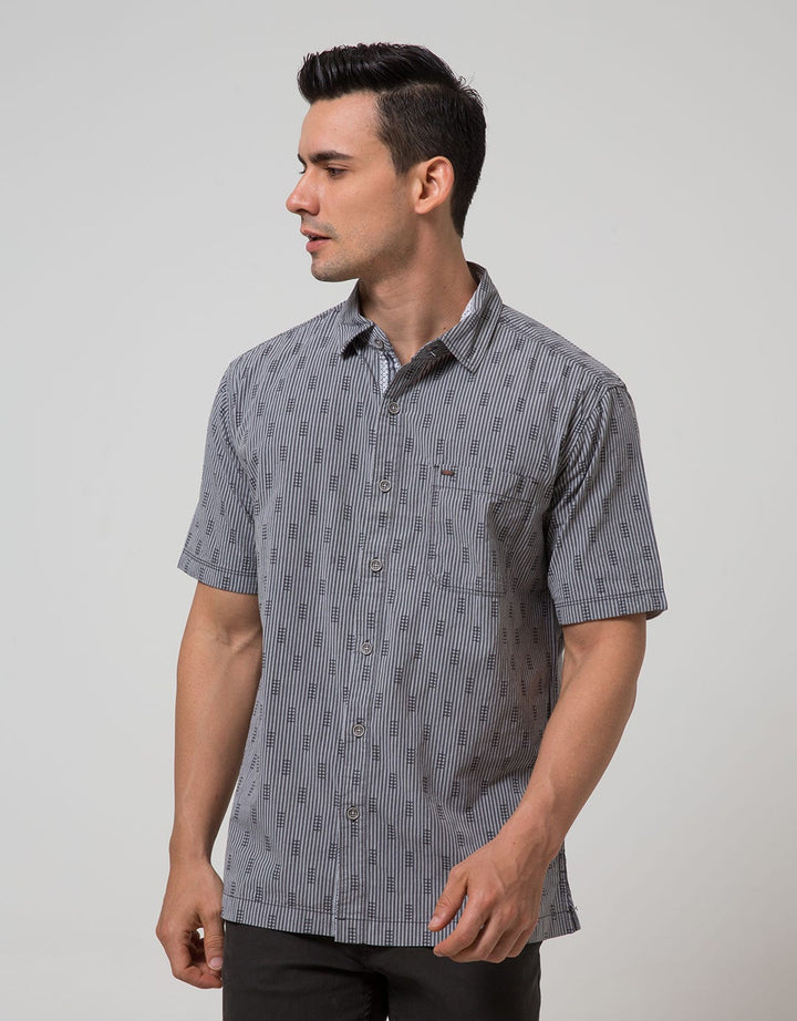 Cardinal Casual Men Kemeja Lengan Pendek