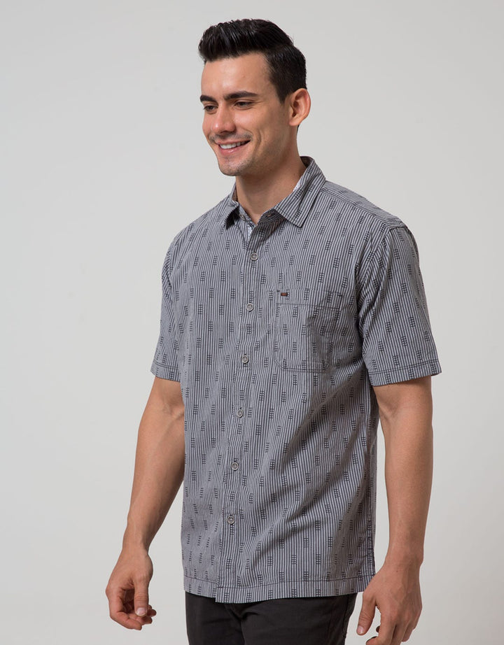 Cardinal Casual Men Kemeja Lengan Pendek