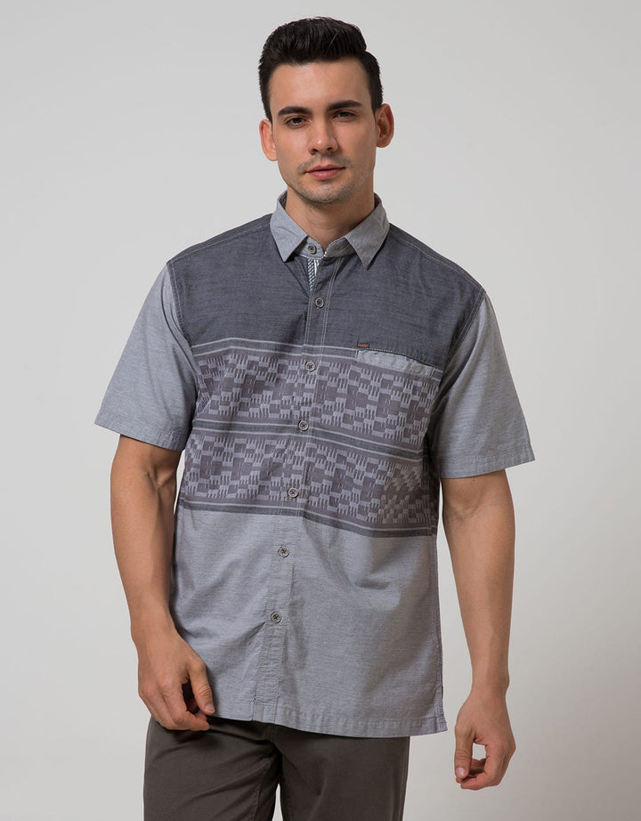 Cardinal Casual Men Kemeja Lengan Pendek