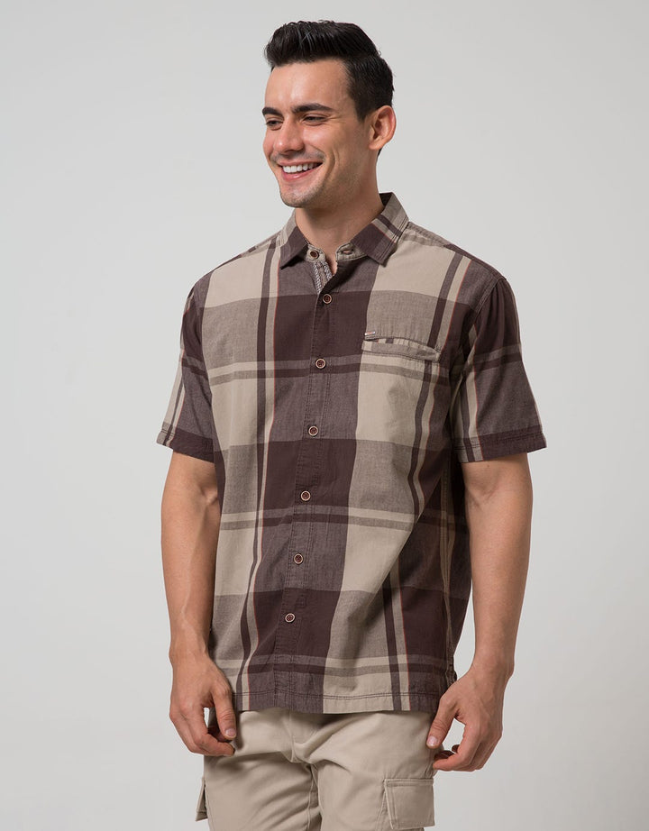 Cardinal Casual Men Kemeja Lengan Pendek