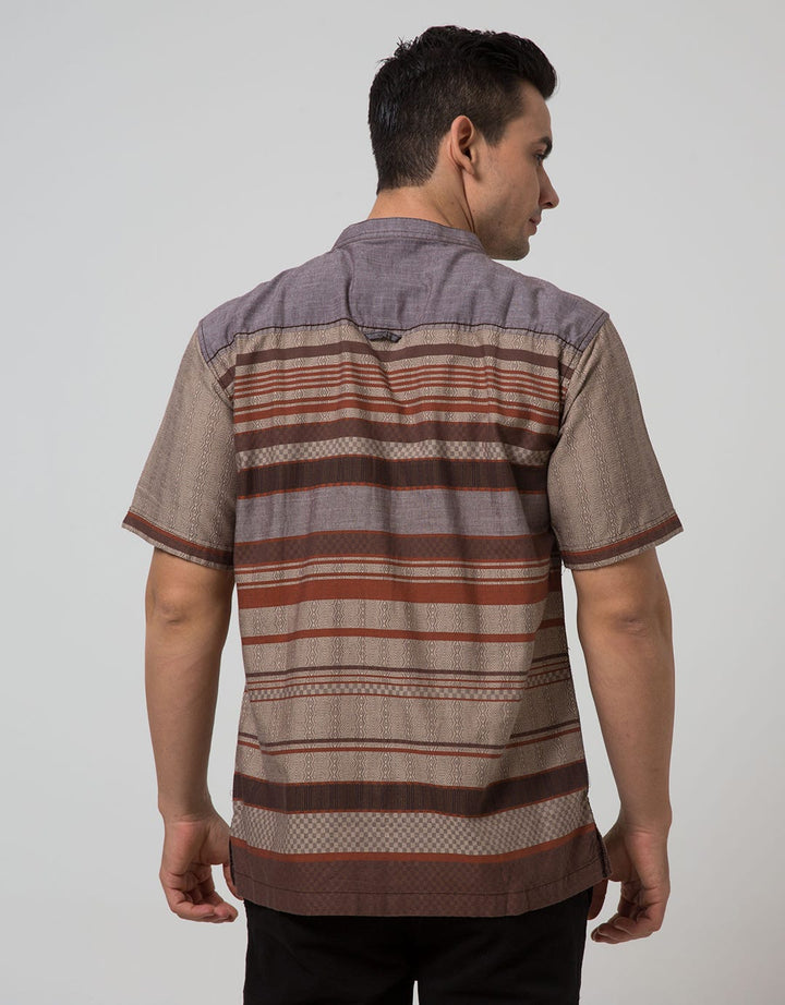 Cardinal Casual Men Kemeja Koko Lengan Pendek