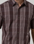 Cardinal Casual Men Kemeja Lengan Pendek