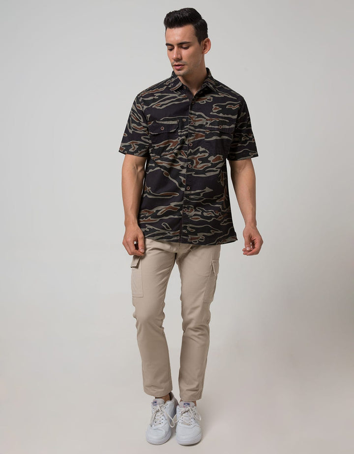 Cardinal Casual Men Kemeja Lengan Pendek