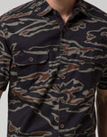 Cardinal Casual Men Kemeja Lengan Pendek